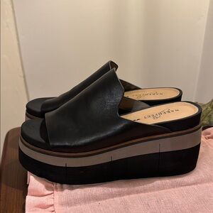 Naked Feet Flow Black Flatform Sandals